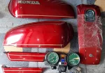 Honda Goldwing GL1000 – Relojes, cachas o fairing y accesorios.
