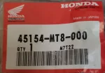 45154-MT8-000 Clip  rueda delantera