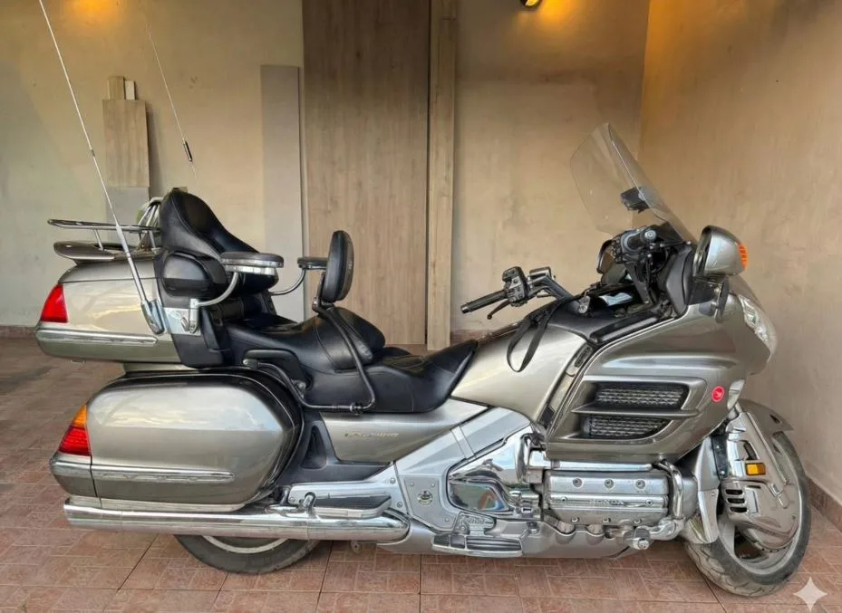 En este momento estás viendo Honda Goldwing GL 1800 – 2004